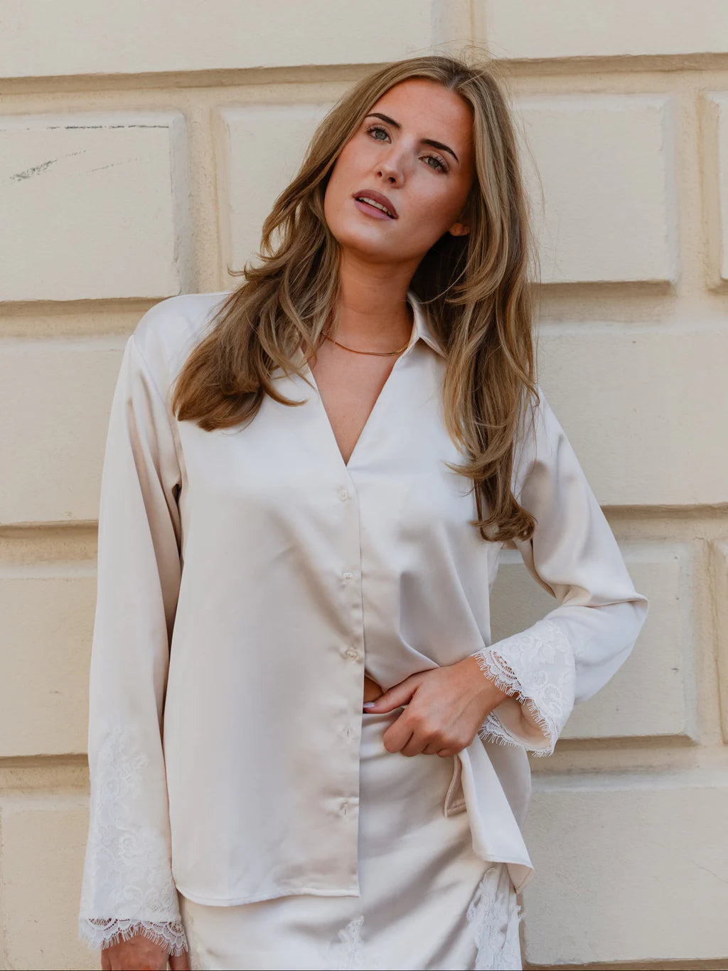 VMROSE Shirt - Sand Dollar